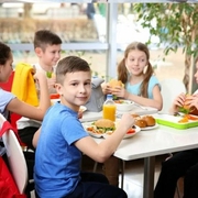 Info Rentrée Scolaire #9 -Au Teil, la cantine scolaire, c’est bien plus qu’un bon repas ! -3