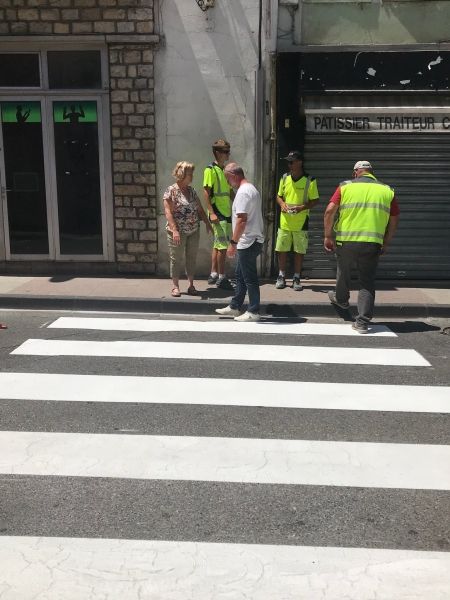 Campagne de peinture routière sur une grande partie de la commune, en cours - juin 2022 -2