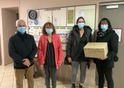 Des cartes des enfants de Mélas pour les résidents des Peupliers