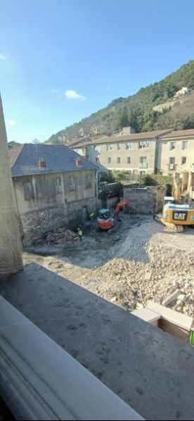 L'impressionnant chantier de démolition de l'îlot du 16 rue de la République au Teil se poursuit - janvier 2022 -3