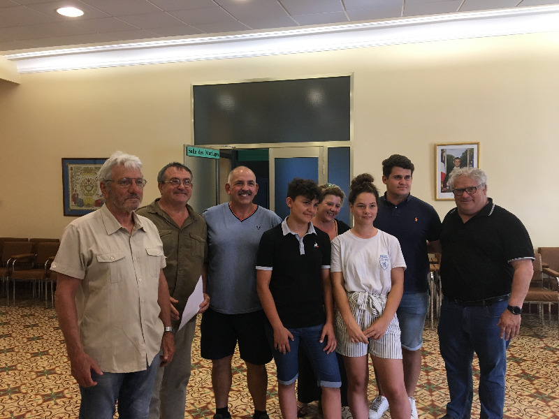 Réception en Mairie pour Lora et Amel