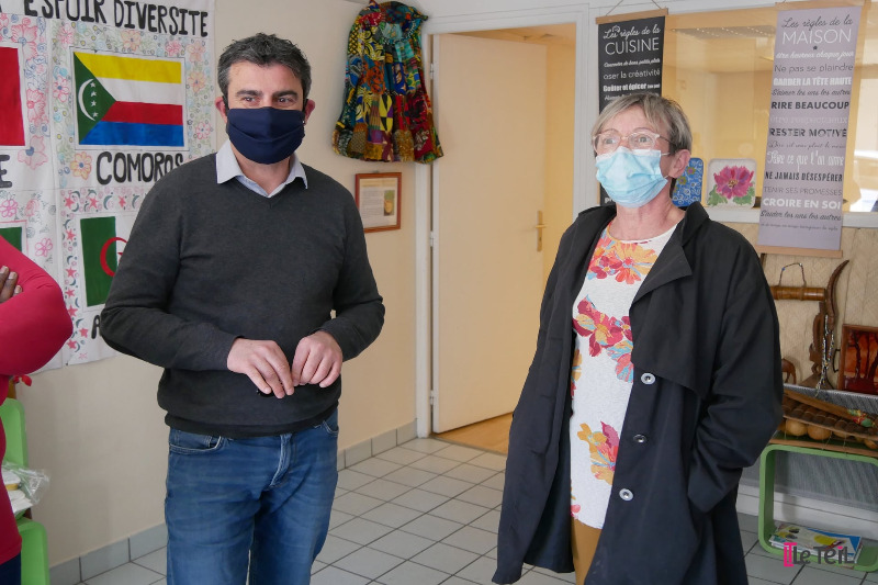Remise d'ordinateurs par l'association Accès emploi de Privas - Mars 2021 -2