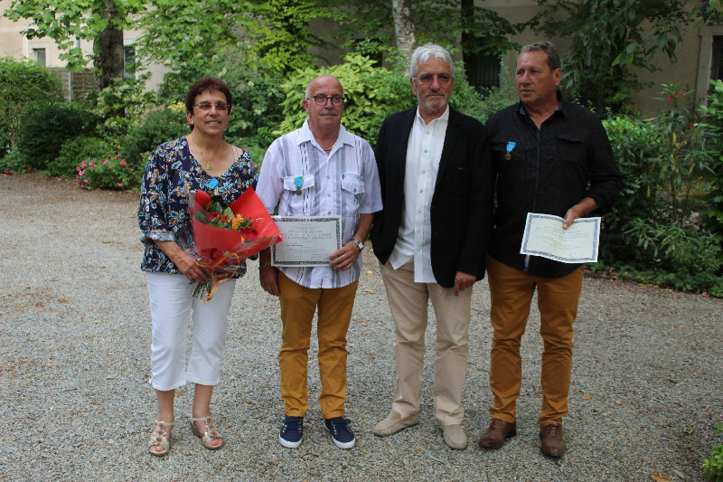 Remise de la médaille jeunesse et sports