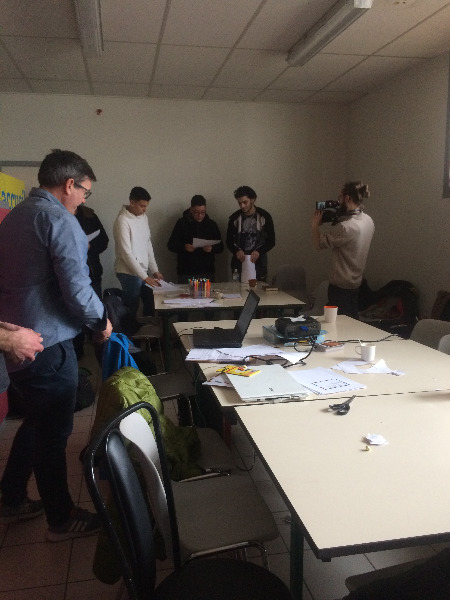 Rencontre en 2019 des jeunes du Teil avec des étudiants en Géographie à Grenoble / Graffiti