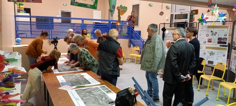 Une réunion d'échanges avec les habitants sur l'avenir du quartier de Mélas