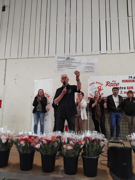 Une rose, un espoir : les motards teillois mobilisés !
